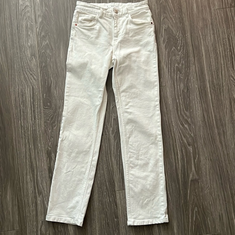 Mango straight leg white/ivory/cream jeans size EU36, US 4 never worn!